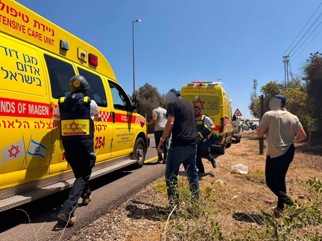 אחד מזירות האירוע (צילום: דוברות מד״א)