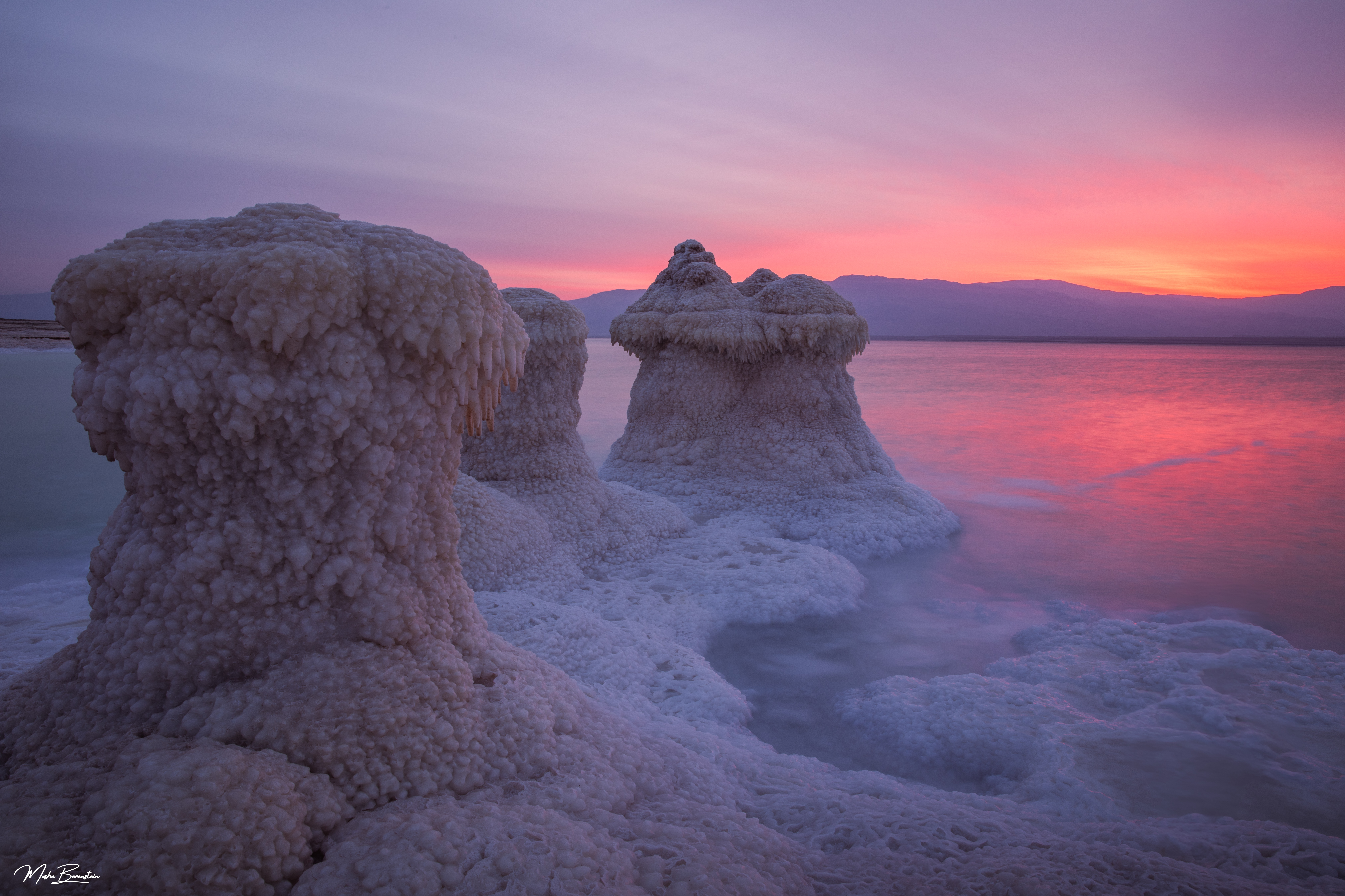 זריחה מרהיבה בדרום ים המלח