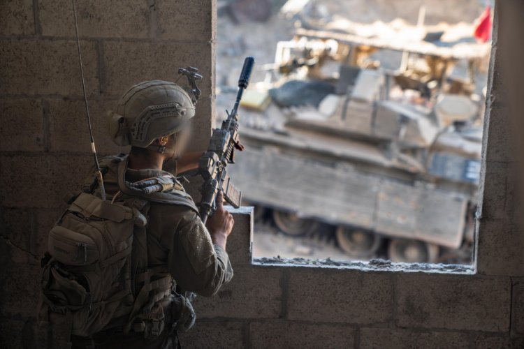 כוחות צק״ח גבעתי בעיר עזה (צילום: דובר צה״ל)