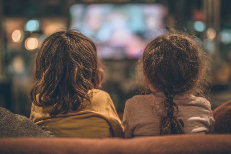 אבל ככה זה היה אצל רוב ילדי דור הטלוויזיה דאז. למבוגרים לא הייתה בקרת תוכן מלאה