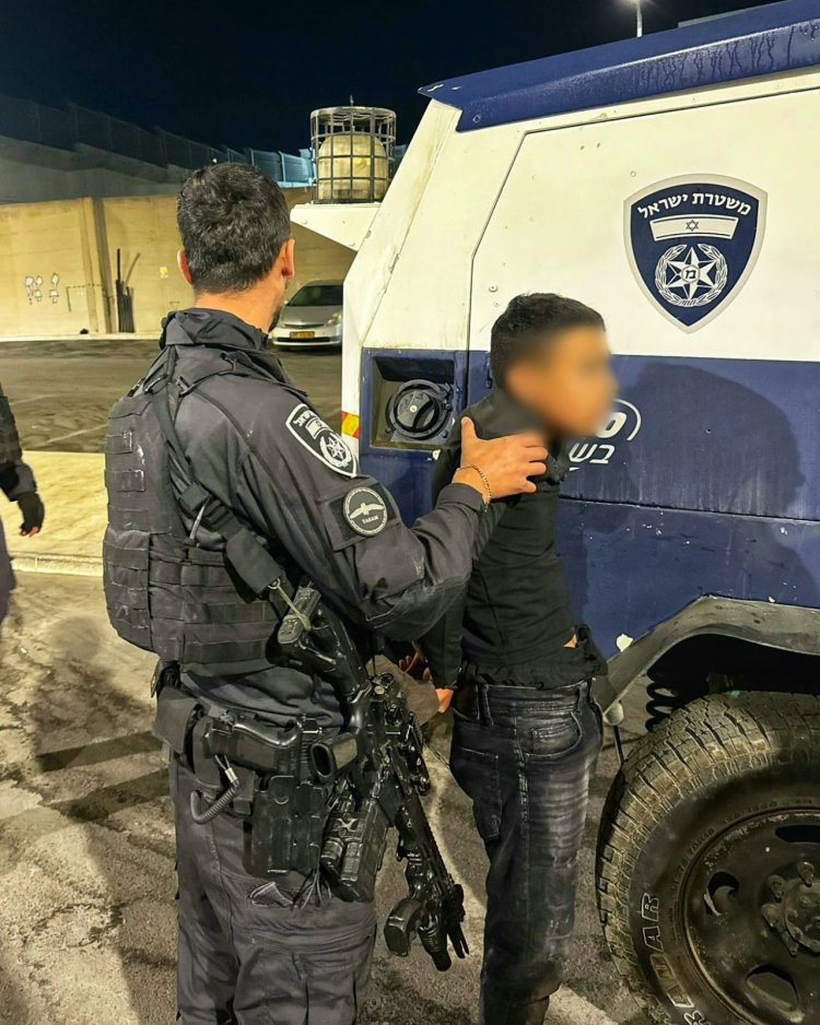 מעצר המחבל (צילום: דוברות המשטרה)