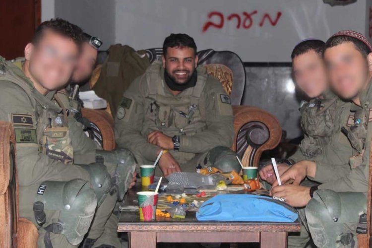 אביתר וחבריו בעזה, לפני הפציעה