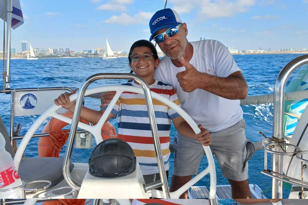 כולנו היינו מחויכים בזכות השיט המיוחד