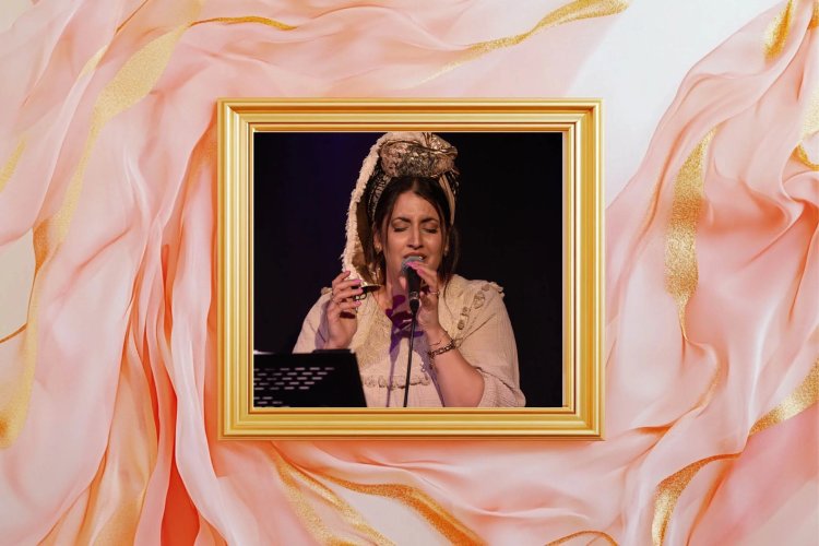 Rachel Hassan performing (Photo: Aviad Fox)