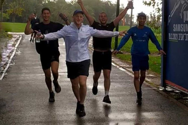 דביר במרתון תל אביב לאחר הפציעה