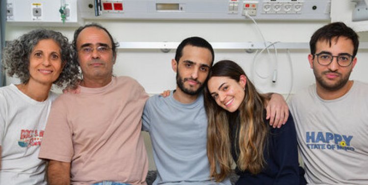 נמרוד כהן ומשפחתו (צילום: לע״מ)