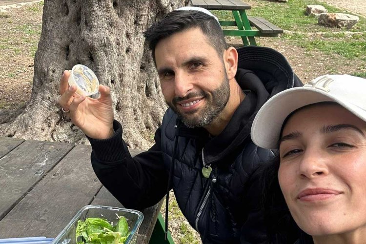 גיא וסינדי רעייתו