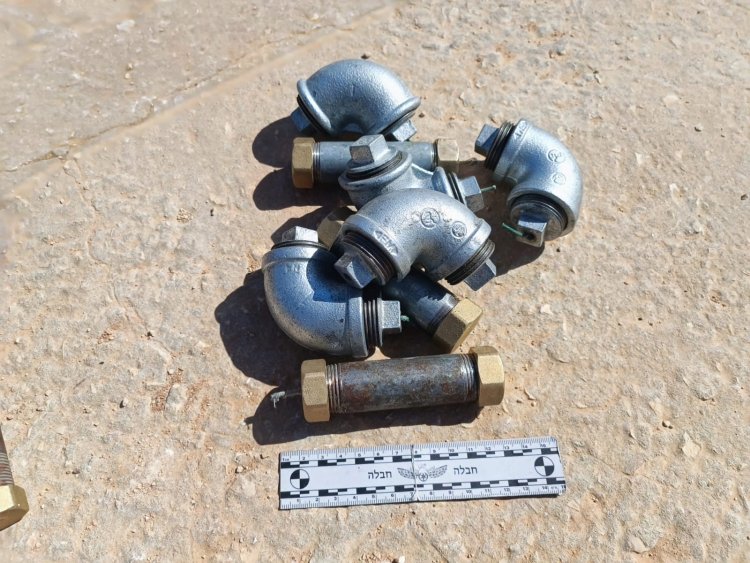 המטענים שנתפסו לפני כשנה (צילום: דוברות המשטרה)