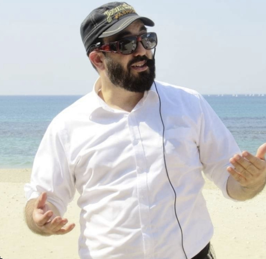 Tour guide, Yoni Myers