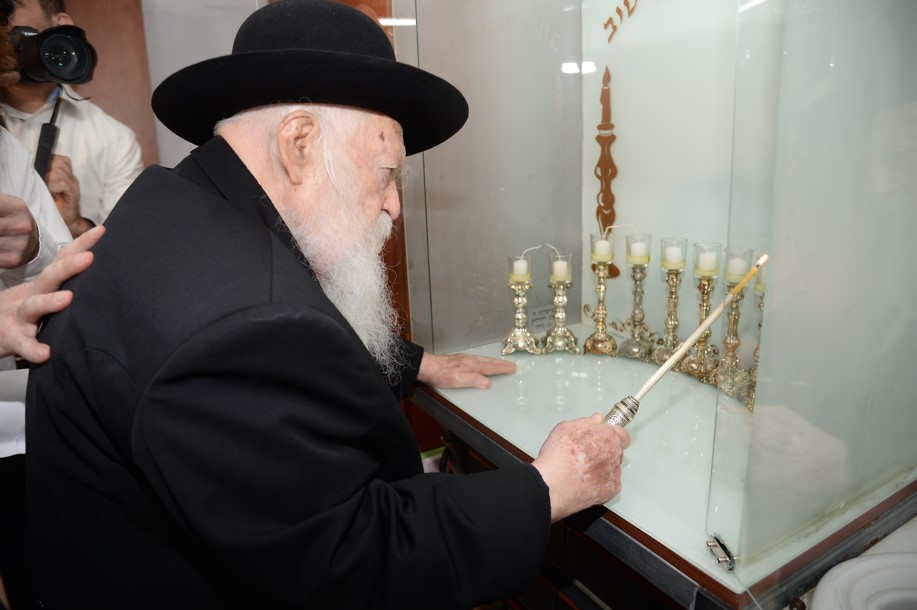 Lighting Shabbat candles (Credit: Shuki Lerer and Orchot Yosher)