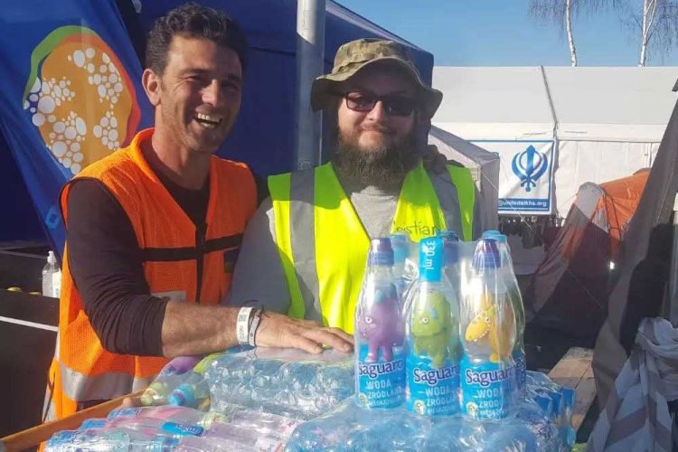 בהתנדבות באוקראינה