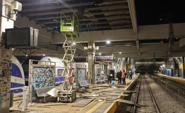 תחנת סבידור-מרכז, הלילה (צילום: רכבת ישראל)