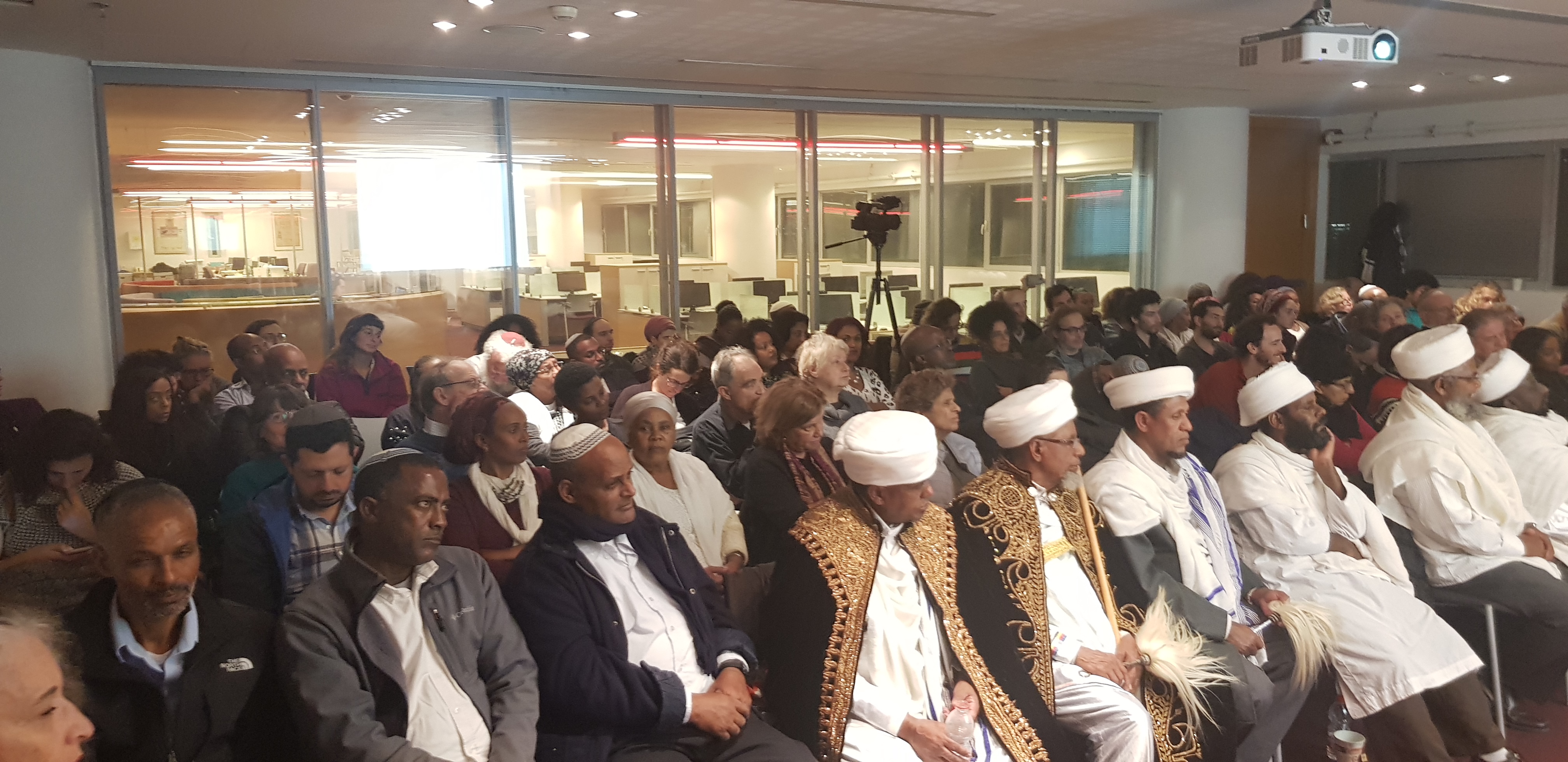 After Kess Yitzhak’s passing, at the 2016 Torah scroll donation ceremony, National Library of Jerusalem.